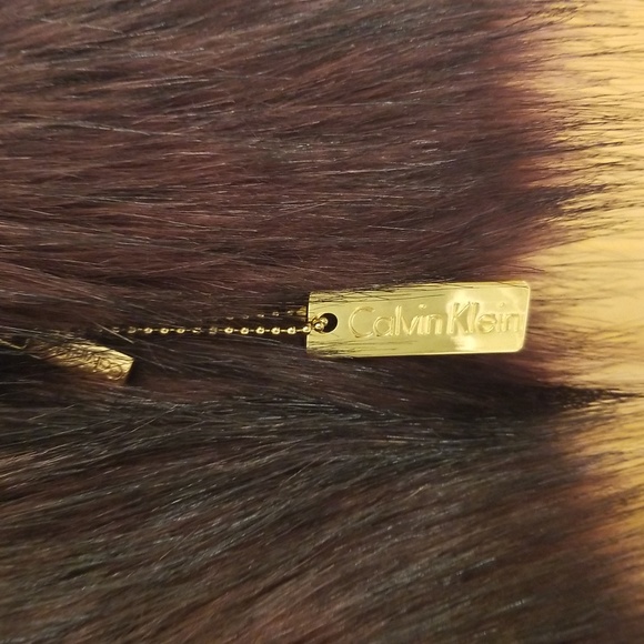 Clavin Kline Faux Fux - Burgundy, sz L - Picture 3 of 4